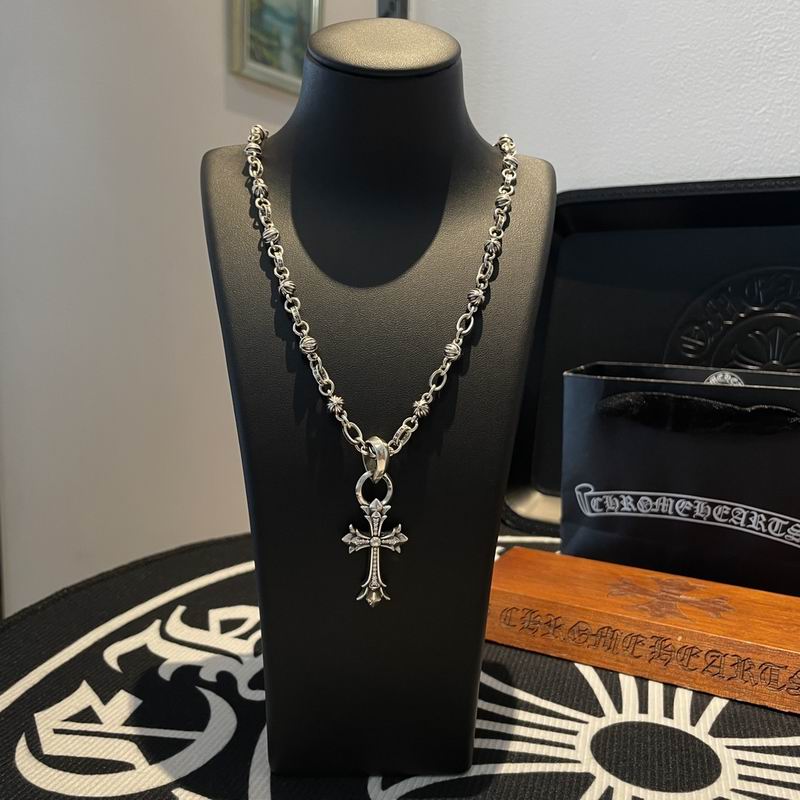 Chrome Hearts necklace 04lyx300 (1)